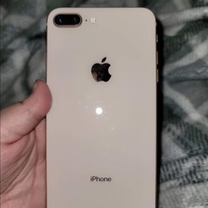 Rose gold iPhone 8 Plus locked
